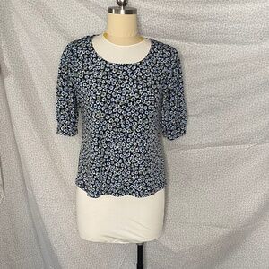 Small CeCe Blouse Elbow Sleeve Scoop Neckline Floral Pint Blue Black Work Fit